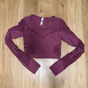 Alo Yoga long sleeve top